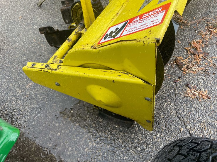 #14066-•-john-deere-snow-blower-(o4)-image-8