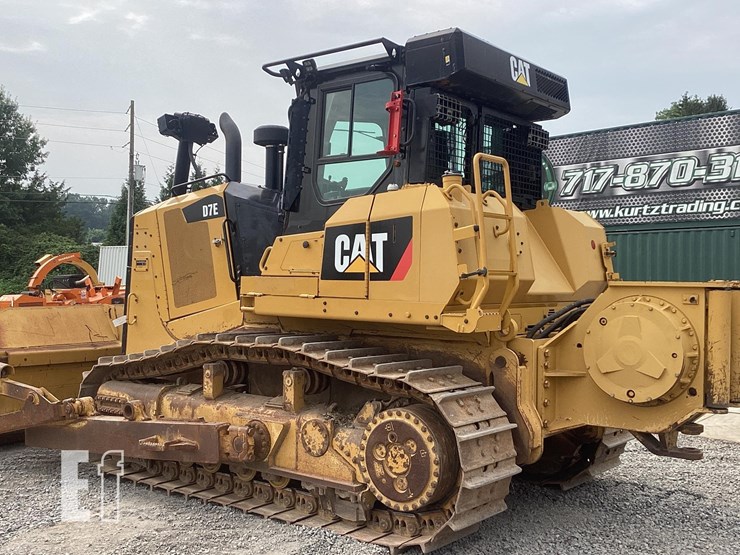 2018-caterpillar-d7e-image-2