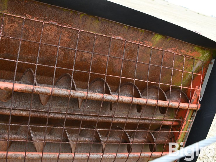 2005-westfield-mk100-61-swing-away-auger-image-19