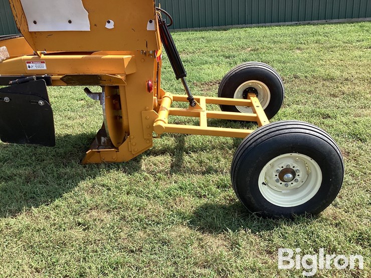 hurricane-24-pull-type-ditcher-image-16