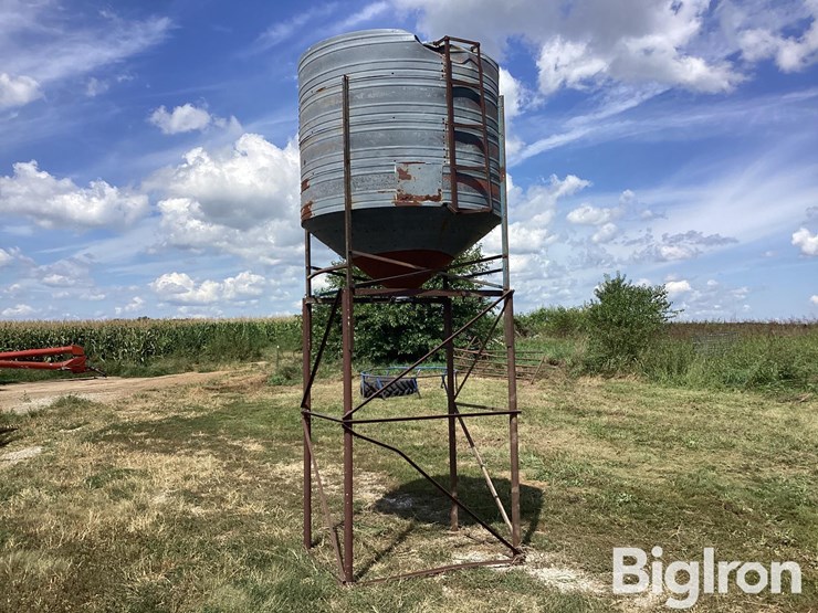 13'-tall-grain-storage-image-5