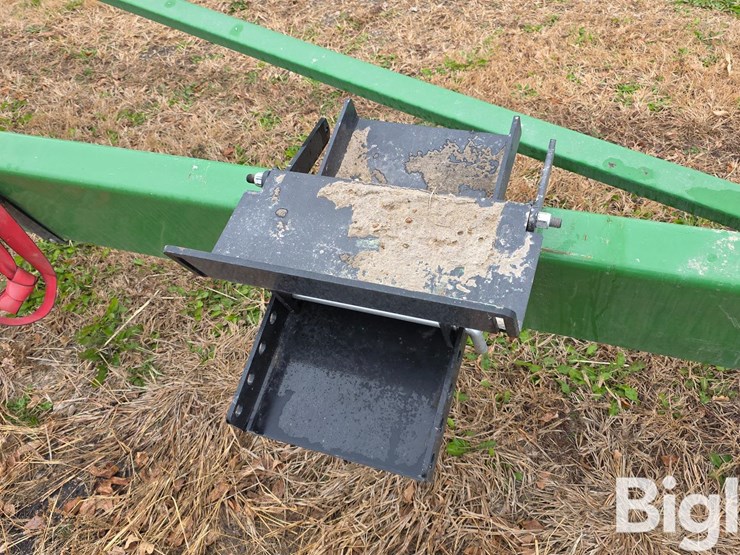 2022-stud-king-48'-header-trailer-image-17