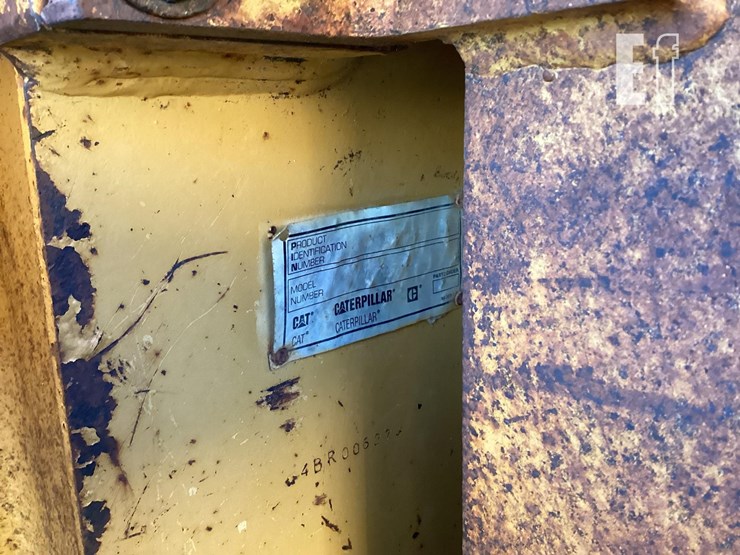 2000-caterpillar-d5m-xl-image-17