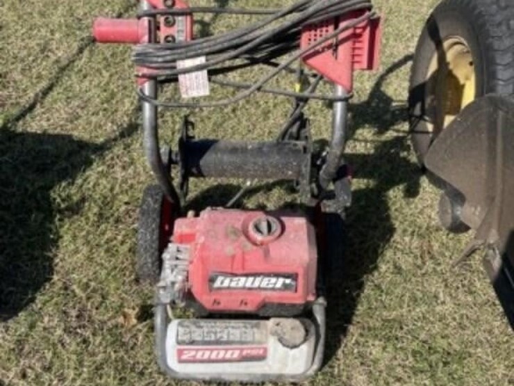 bauer-2000-psi-power-washer-110v-image-1