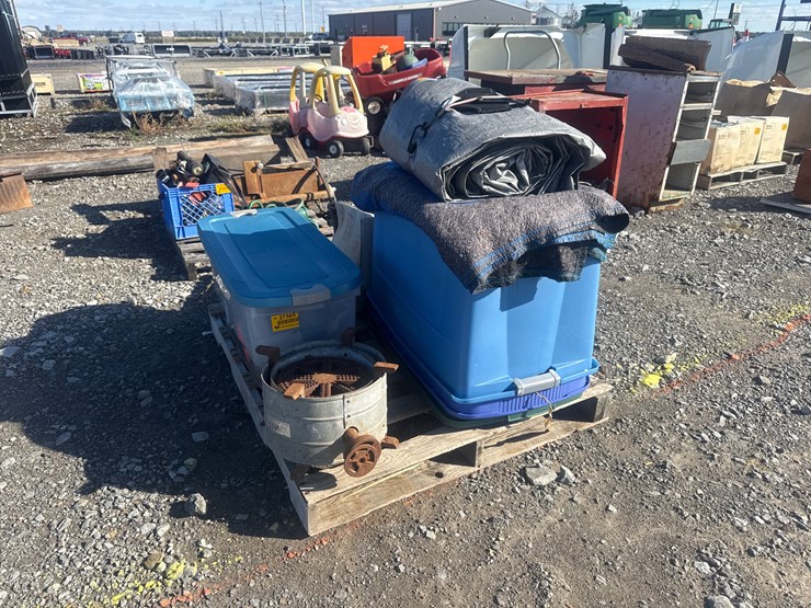 #27565-•-lot-of-totes-of-miscellaneous-inv#-27565-image-1