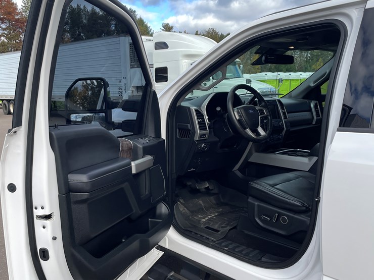 2019-ford-f350-xlt-lariat-image-56