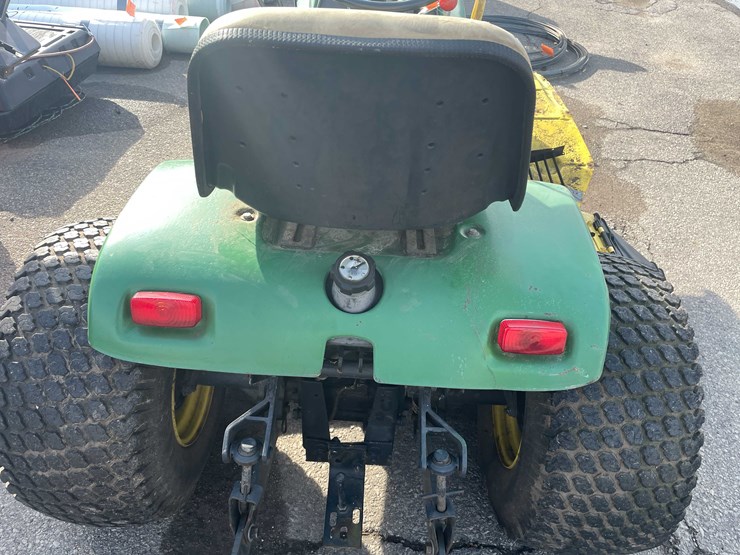 john-deere-400-image-25