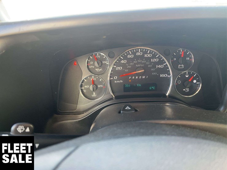 2017-chevrolet-express-s/a-ambulance-image-12