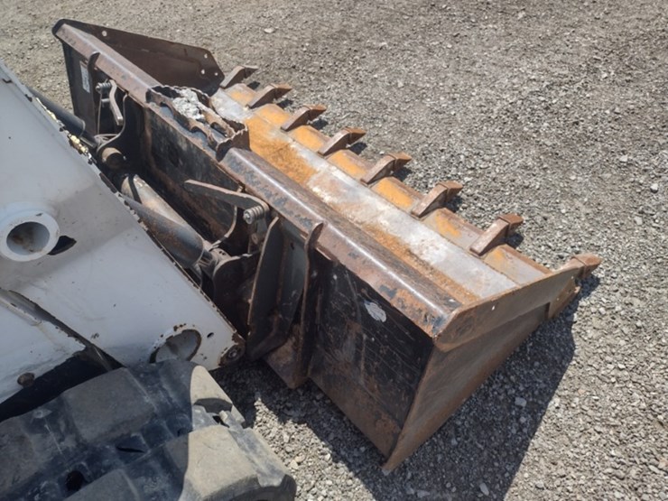 bobcat-t590-image-18