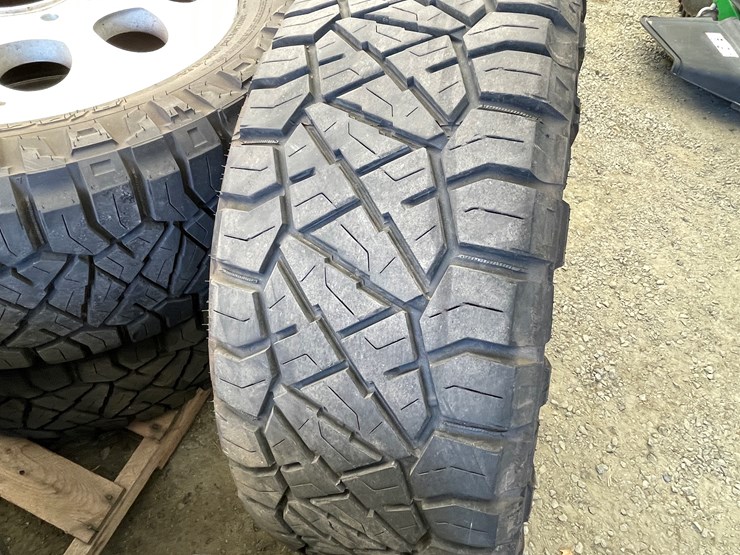 dodge-ram-4500-image-13