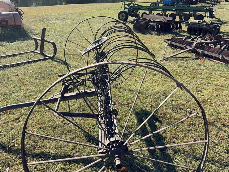 pull-type-hay-rake-image-5