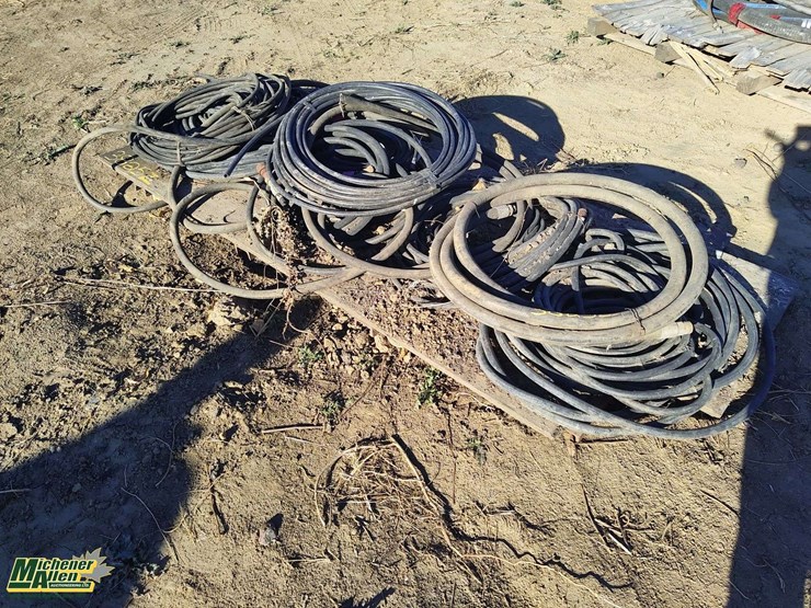 2-pallets-of-assorted-hose-image-1