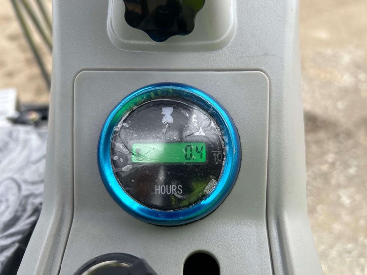 2025-sdlanch-sdle18p-mini-excavator-image-6