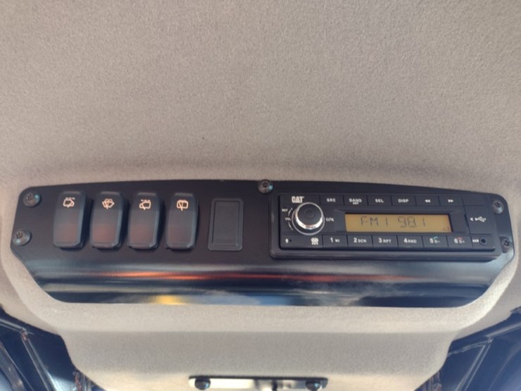 caterpillar-d3-image-9