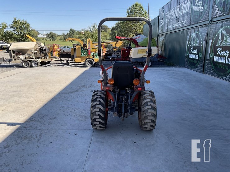 2006-kubota-b7610-image-3