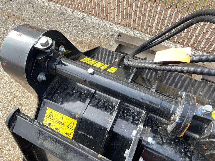 #14000-•-unused-2025-66"-agt-skid-steer-flail-mower-(o11)-image-11