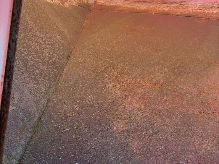 200-bushel-gravity-wagon-on-john-deere-gear-image-8