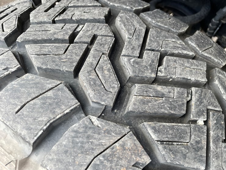 2019-ford-f350-xlt-lariat-image-47