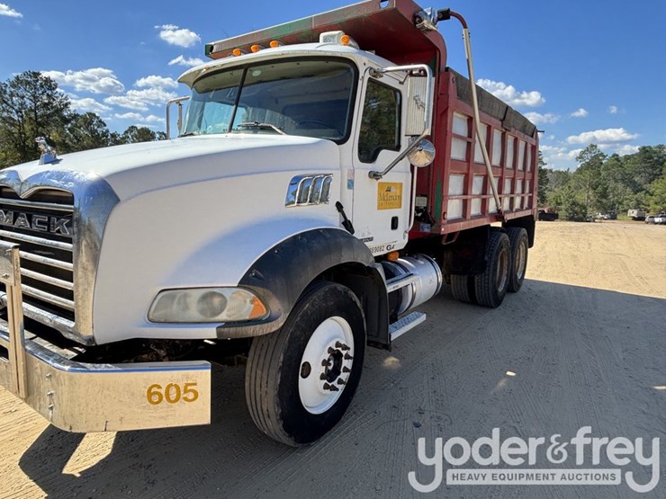 2007-mack-ct713-image-1