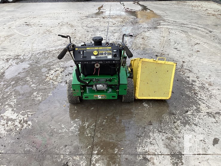 2015-john-deere-model-a-image-4