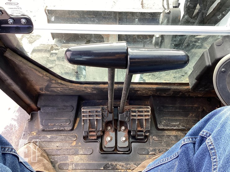 2019-bobcat-e55-image-17