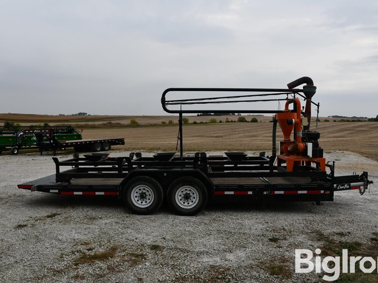 2011-corn-pro-3-box-seed-tender-on-t/a-tilt-deck-utility-trailer-image-4