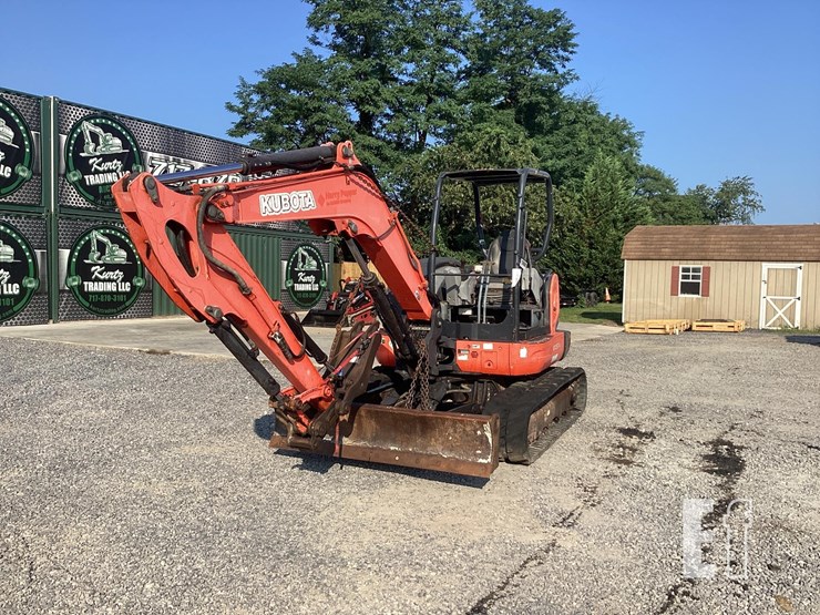 2018-kubota-kx057-4-image-8