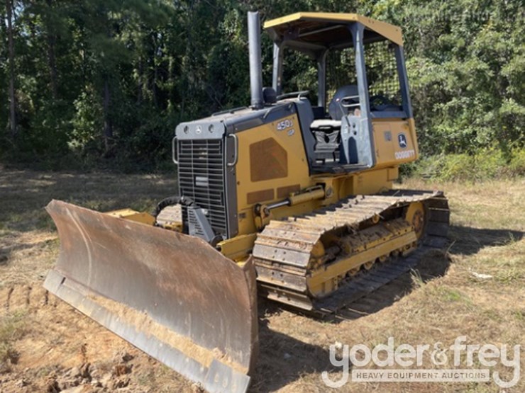 2015-deere-450j-image-1