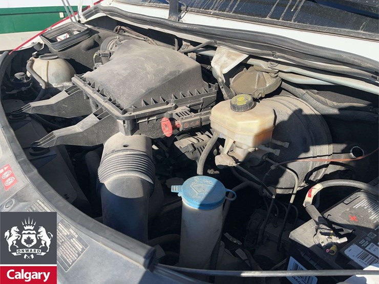 2010-mercedes-benz-sprinter-3500-image-22