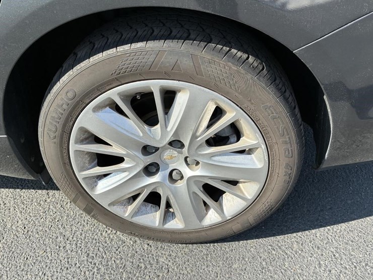 2018-chevrolet-impala-sedan-image-5