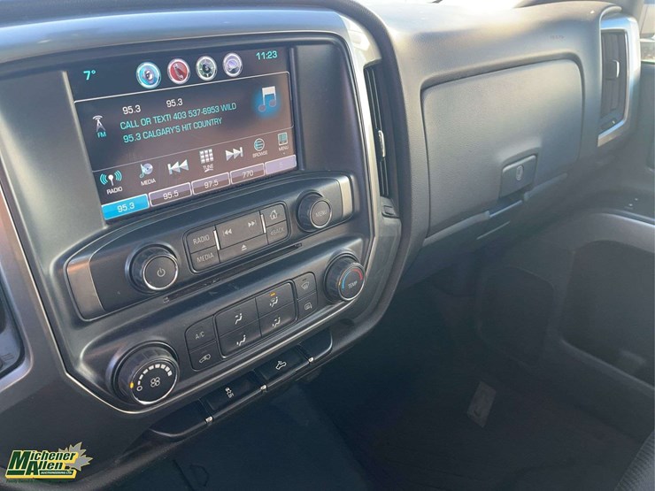 2018-chevrolet-silverado-3500hd-image-13