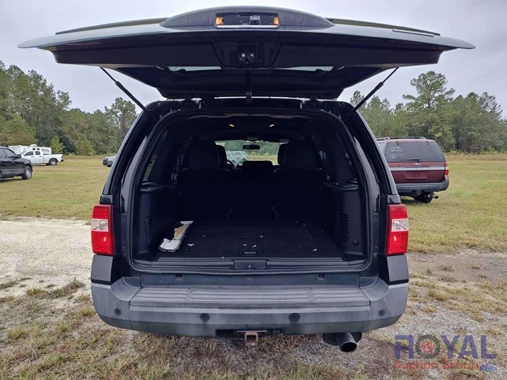 2016-ford-expedition-image-31