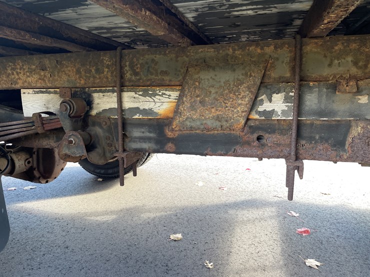 2007-chevrolet-g3500-image-30