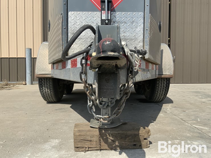 2013-thunder-creek-adt500-500-gal-t/a-fuel-trailer-image-11