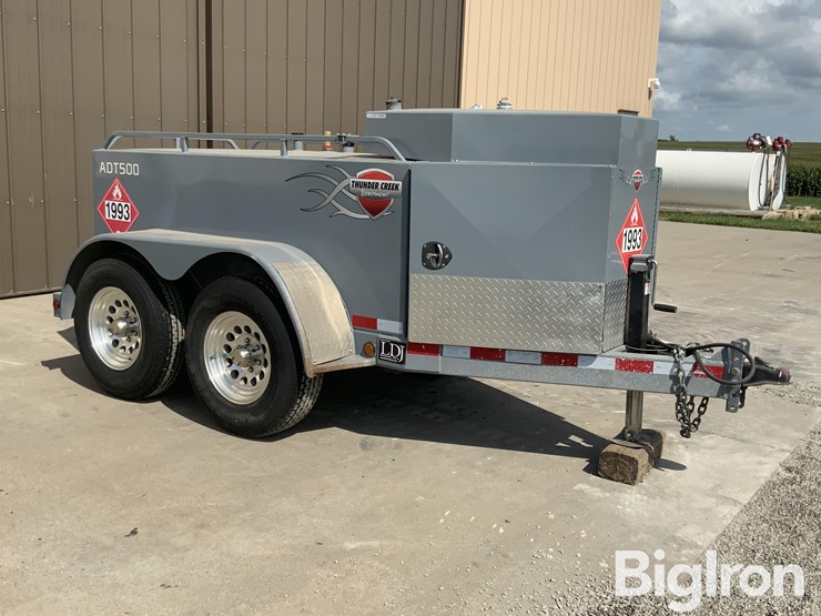 2013-thunder-creek-adt500-500-gal-t/a-fuel-trailer-image-3