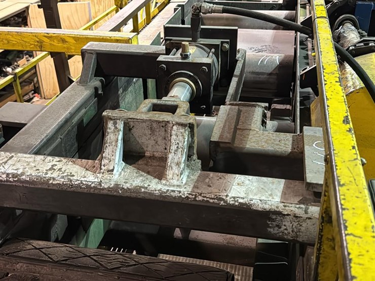 #119-•-live-roll-case-image-13