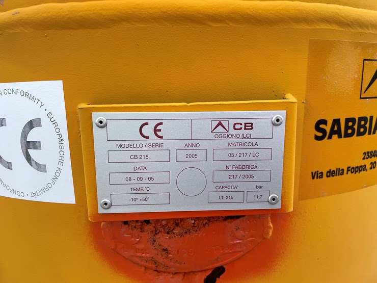 #4514-•-ingersoll-rand-gyro-flo-160cfm-portable-air-compressor-sand-blaster-image-12