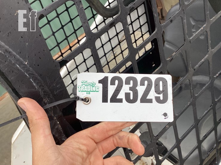 2005-bobcat-t190-image-21