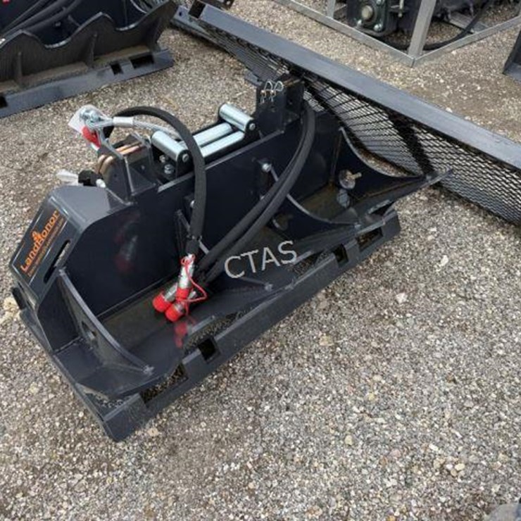 #101 • 15,000 lb Hydraulic Winch - Model: FW-13-15000G