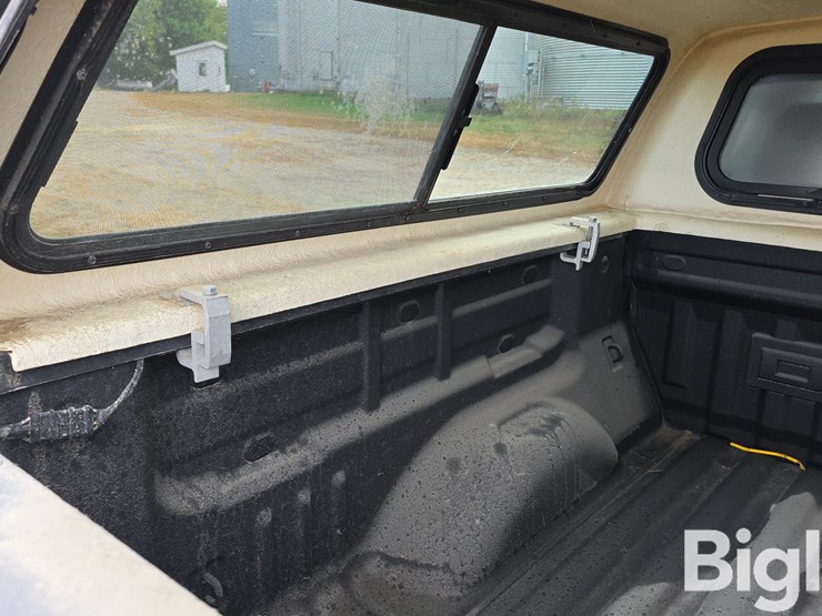 2018-gmc-canyon-image-12