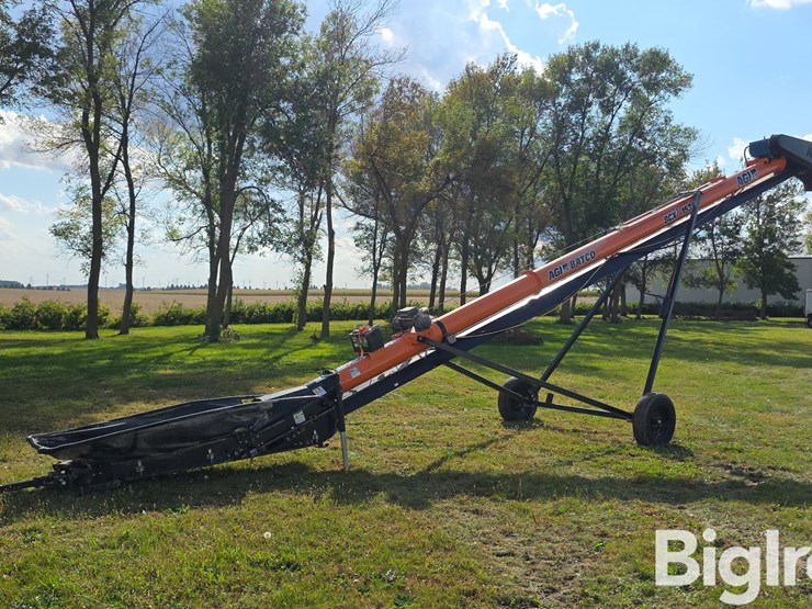 2023-batco-bcx3-1539-seed-conveyor-image-1