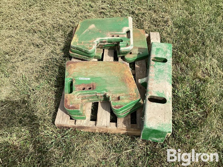 john-deere-front-tractor-weights-&-bracket-image-8