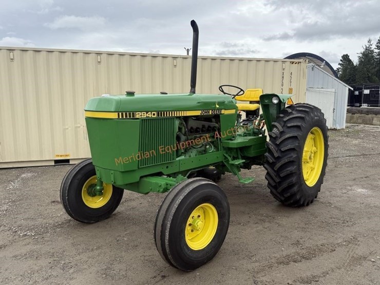 john-deere-2940-image-4