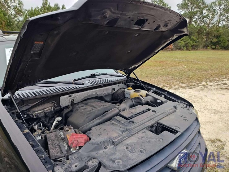 2016-ford-expedition-image-9