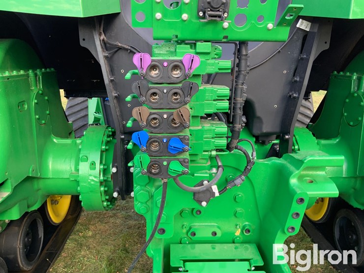2022-john-deere-9rx-640-image-11