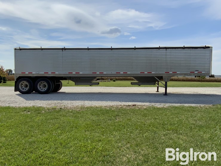 2017-timpte-grain-trailer-image-4