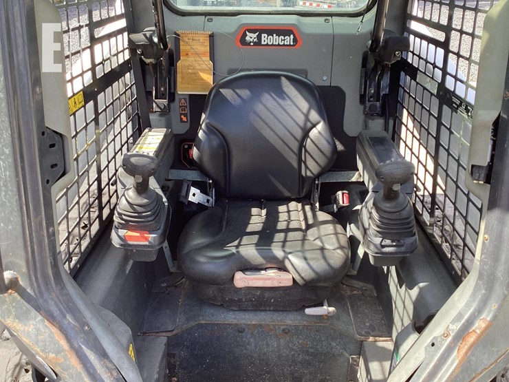 2021-bobcat-t64-image-14