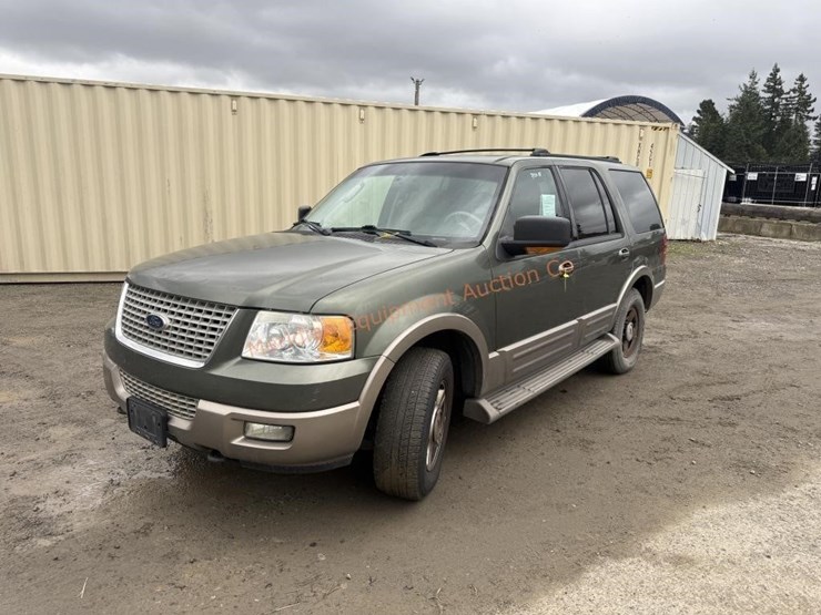 2003-ford-expedition-image-13