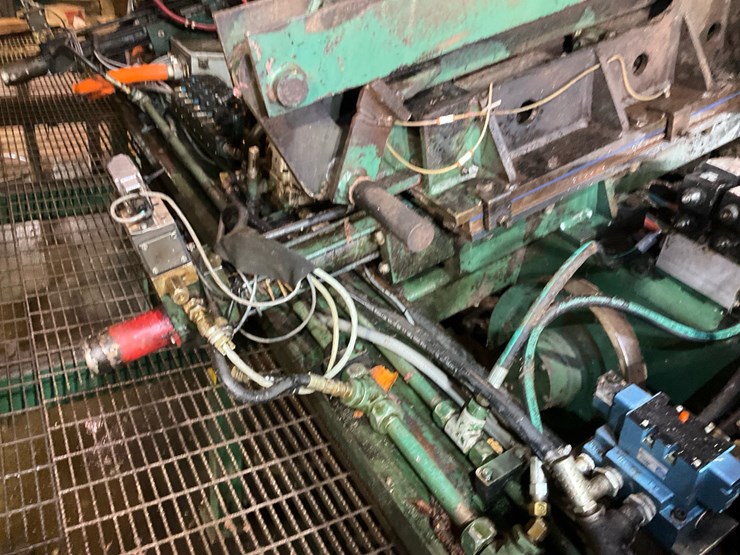 #100-•-cleereman-carriage-image-53