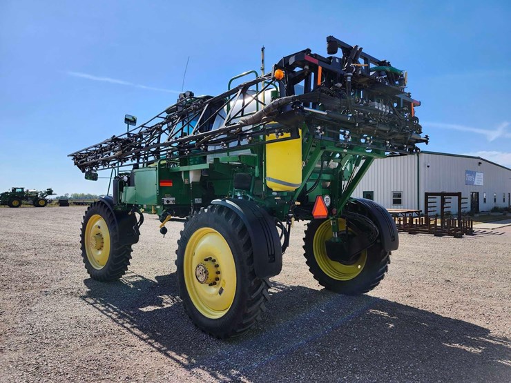 2010-john-deere-4830-image-4